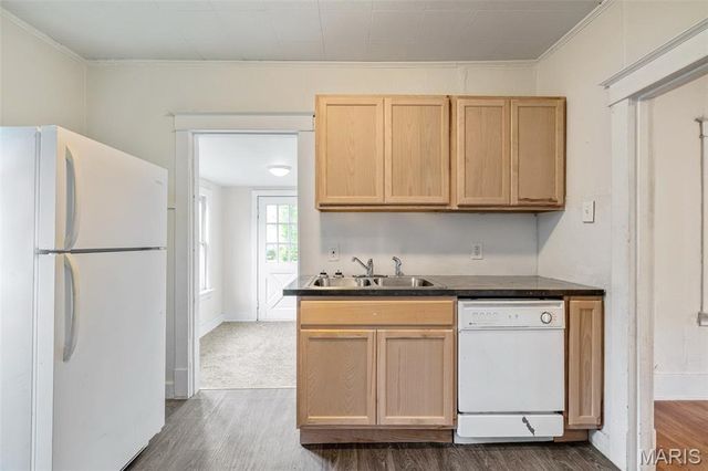 6546 Joseph Avenue, St Louis, MO 63133