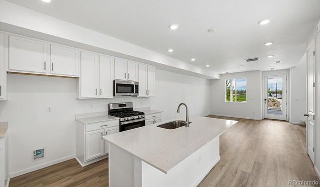 21411 E 67th Avenue, Aurora, CO 80019