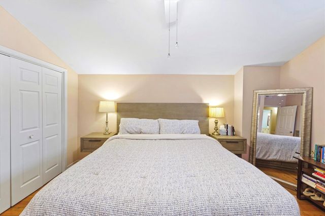 1953 Stoney Brook Drive 1953, Houston, TX 77063