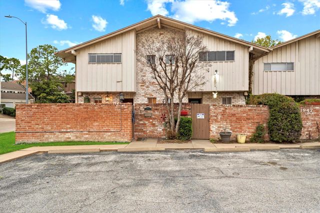 1953 Stoney Brook Drive 1953, Houston, TX 77063