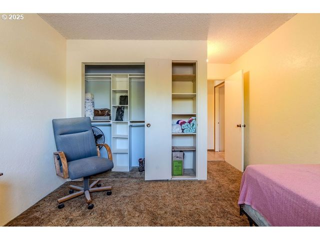 1538 Ne PAROPA Ct, Gresham, OR 97030