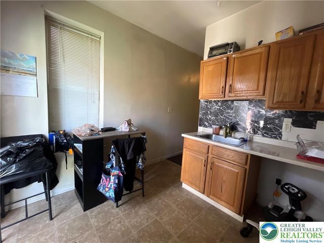 521 North 6Th Street 2, Allentown City, PA 18102