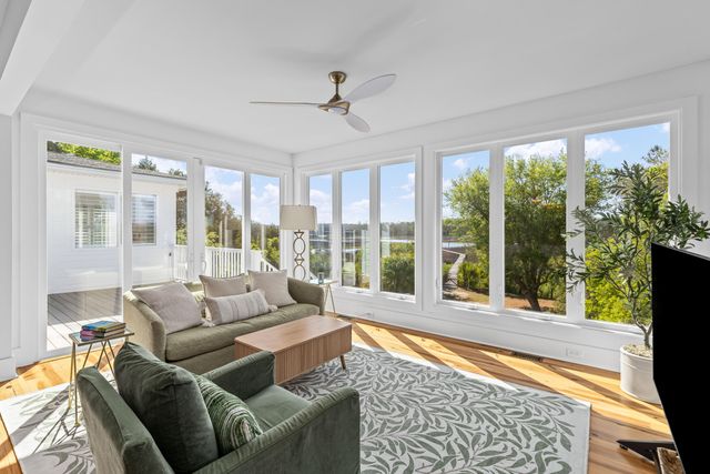 127 Drew Lane, Charleston, SC 29492