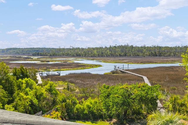 127 Drew Lane, Charleston, SC 29492