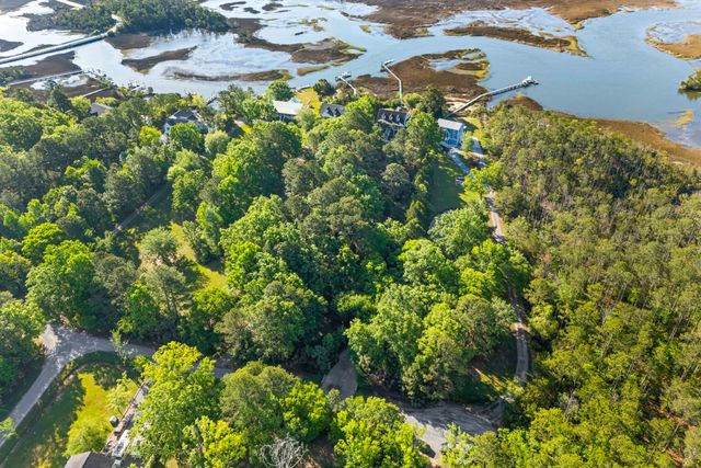 127 Drew Lane, Charleston, SC 29492