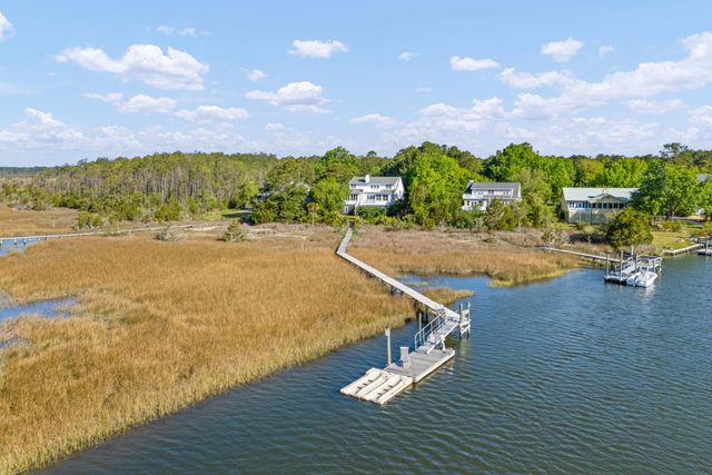 127 Drew Lane, Charleston, SC 29492