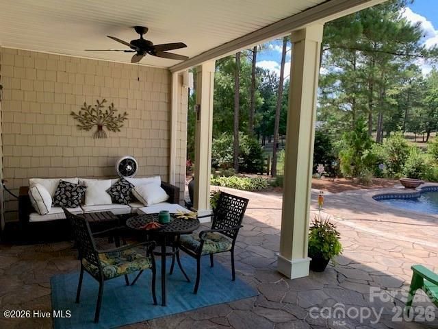 164 Saddle Ridge, West End, NC 27376