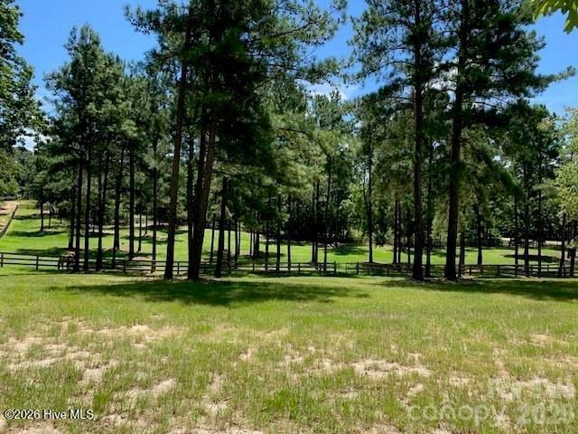 164 Saddle Ridge, West End, NC 27376