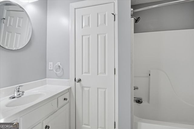 2235 Hawthorne Trace, Monroe, GA 30655