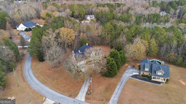 2235 Hawthorne Trace, Monroe, GA 30655