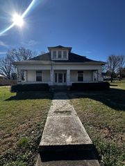 503 Hay Long Ave, Mount Pleasant, TN 38474