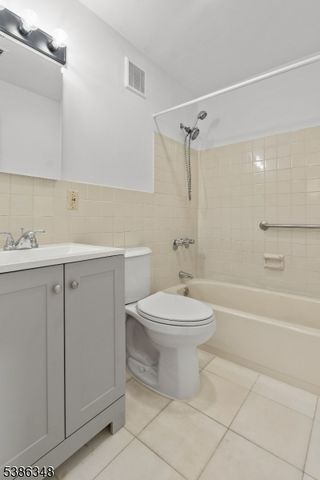 109 Grand Ave 1A, Englewood City, NJ 07631