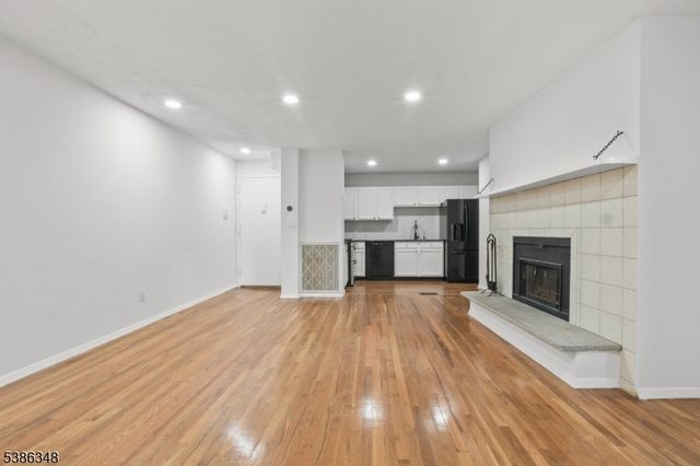 109 Grand Ave 1A, Englewood City, NJ 07631