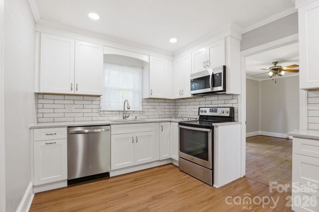 810 Brockbank Road, Charlotte, NC 28209