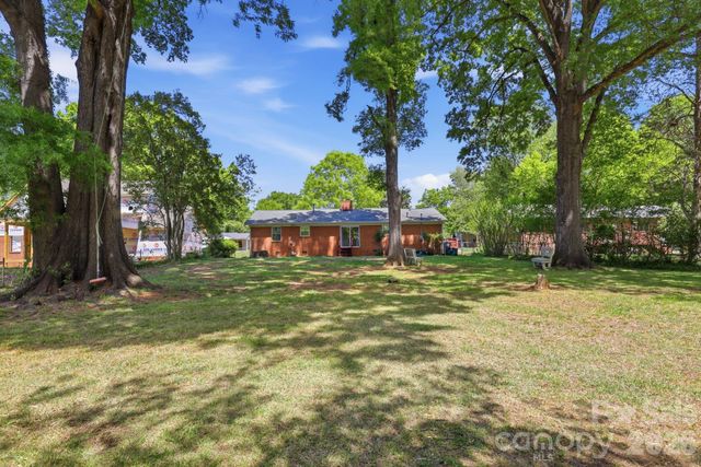810 Brockbank Road, Charlotte, NC 28209