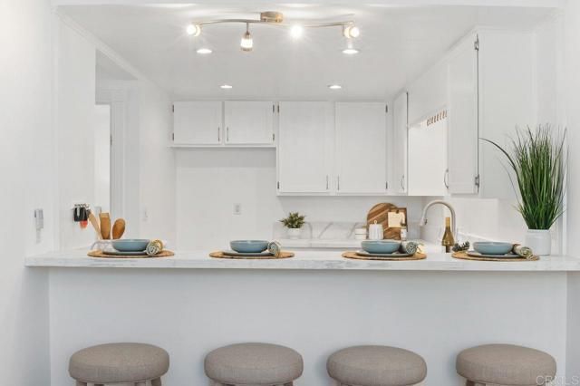 6901 QUAIL Place A, Carlsbad, CA 92009