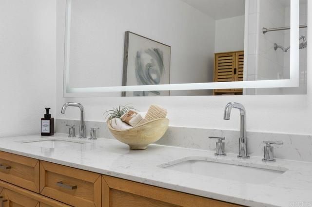 6901 QUAIL Place A, Carlsbad, CA 92009