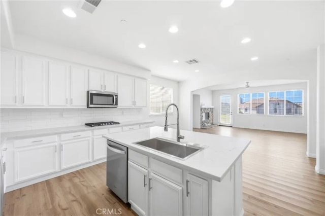 11268 Price Dr, Loma Linda, CA 92354