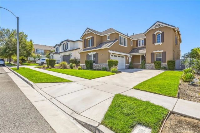 11268 Price Dr, Loma Linda, CA 92354