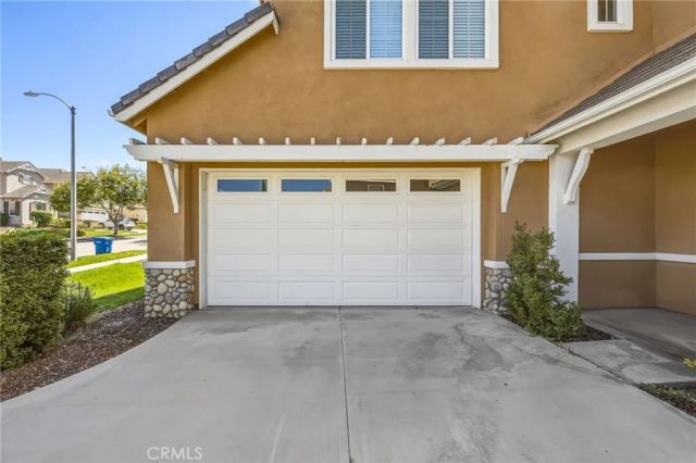 11268 Price Dr, Loma Linda, CA 92354