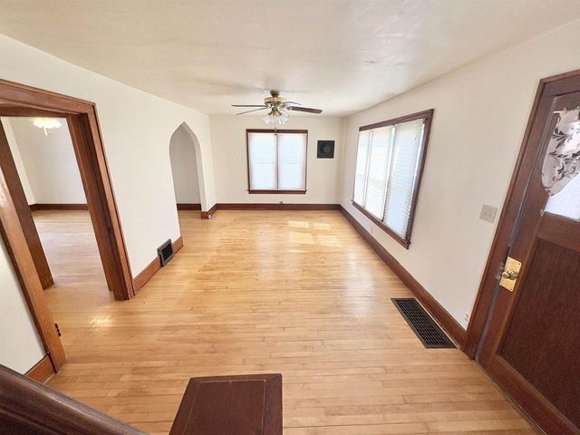 612 Madison Street, Beaver Dam, WI 53916