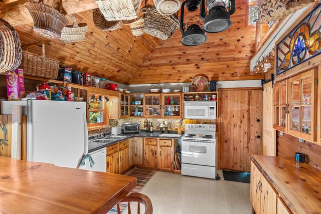 W13490 S Pleasant ROAD, Westfield, WI 54964