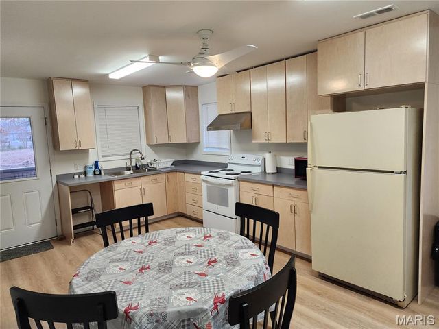 333 AA Hwy, Piedmont, MO 63957