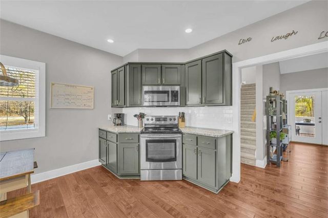 3020 Meadow Trail, Loganville, GA 30052