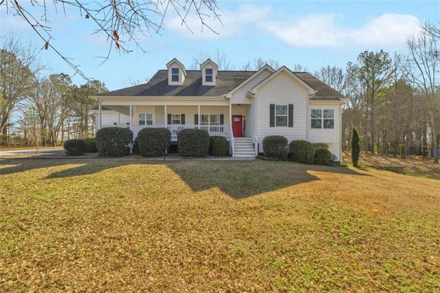 3020 Meadow Trail, Loganville, GA 30052