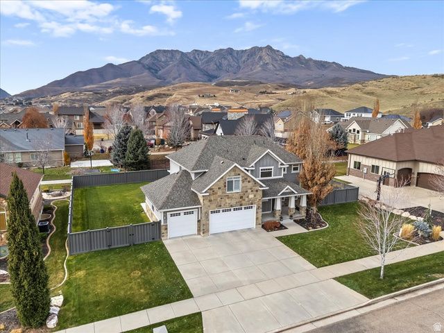 6043 N LARIAT LN, Mountain Green, UT 84050
