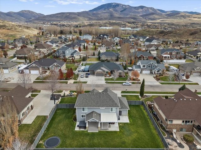 6043 N LARIAT LN, Mountain Green, UT 84050