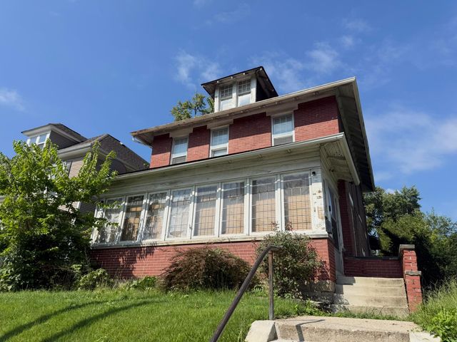 389 Fairwood Avenue, Columbus, OH 43205