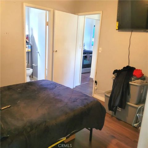 9017 S Budlong, Los Angeles, CA 90044