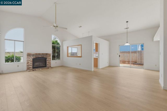932 Stonegate Cir, Oakley, CA 94561