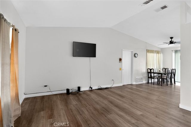 15798 Bleriot, Hesperia, CA 92345