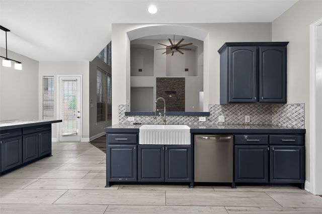 1901 Winchester Drive, Frisco, TX 75033