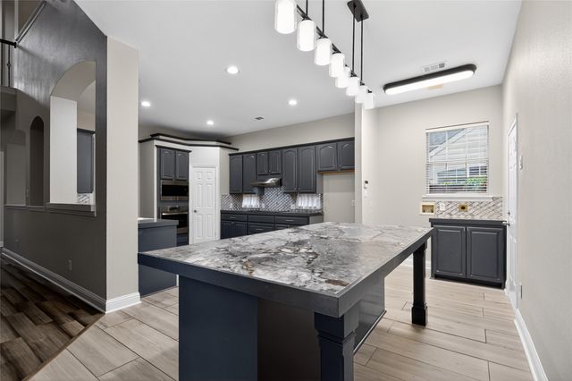 1901 Winchester Drive, Frisco, TX 75033