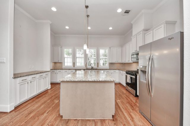 2606 Madeline Grove Drive, Houston, TX 77008