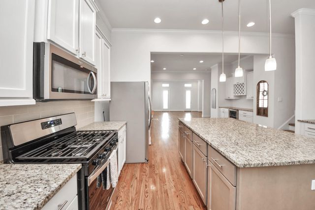 2606 Madeline Grove Drive, Houston, TX 77008