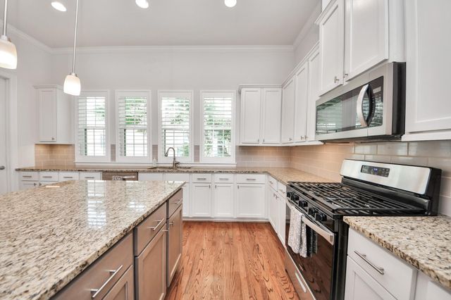 2606 Madeline Grove Drive, Houston, TX 77008