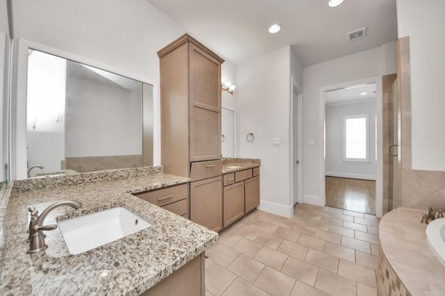 2606 Madeline Grove Drive, Houston, TX 77008