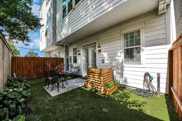 2606 Madeline Grove Drive, Houston, TX 77008