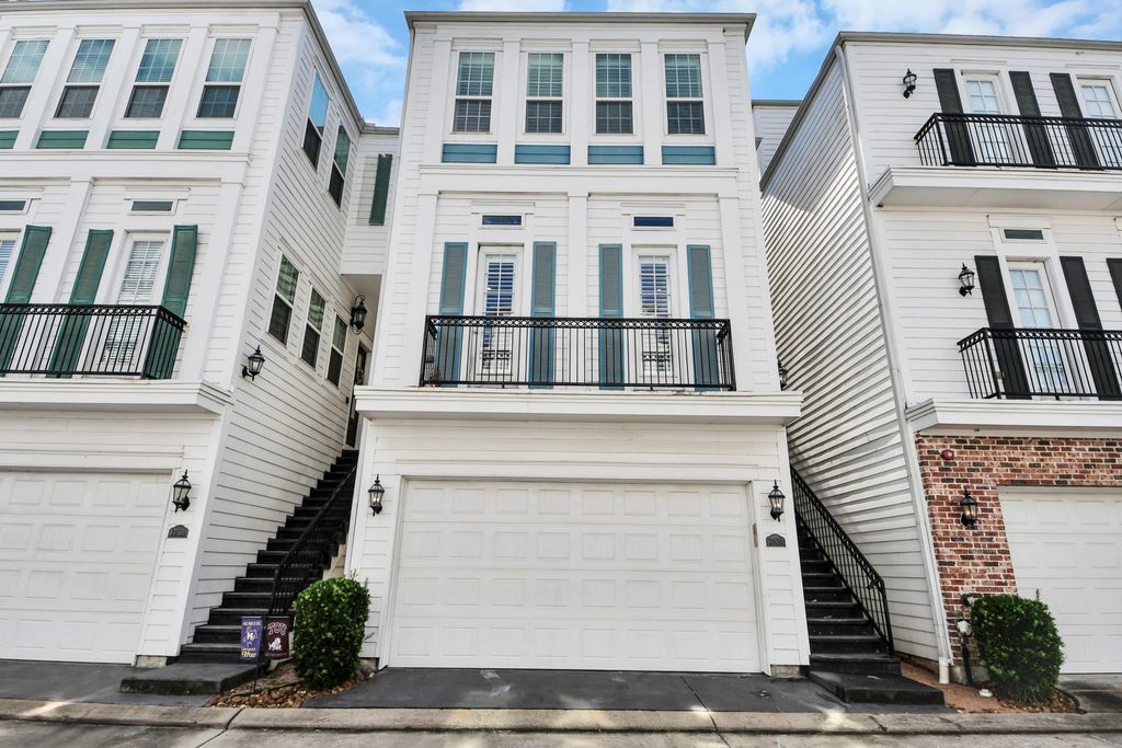 2606 Madeline Grove Drive, Houston, TX 77008