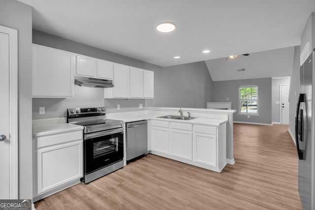 3042 Broadleaf Trail, Fairburn, GA 30213