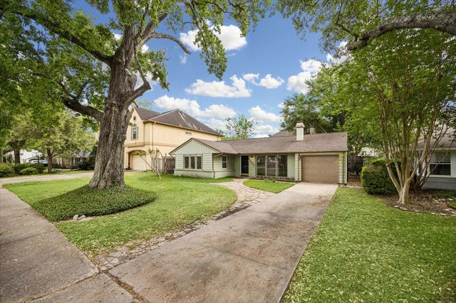 5209 Evergreen Street, Bellaire, TX 77401