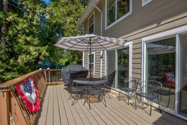 105 Avery Sheep Ranch Rd, Avery, CA 95224