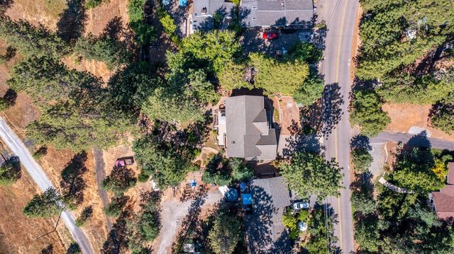 105 Avery Sheep Ranch Rd, Avery, CA 95224