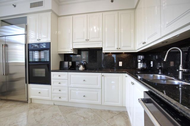 3740 S Ocean Boulevard 108b, Highland Beach, FL 33487