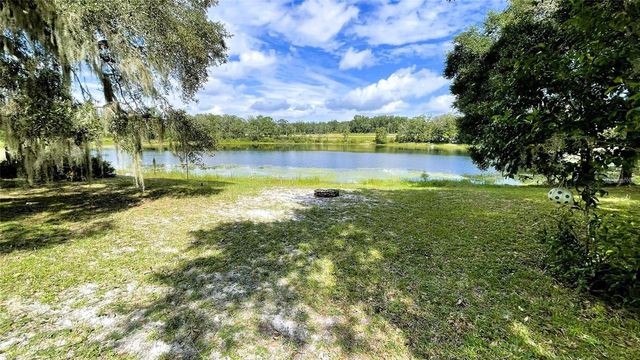 151 TWIN LAKES ROAD, Hawthorne, FL 32640