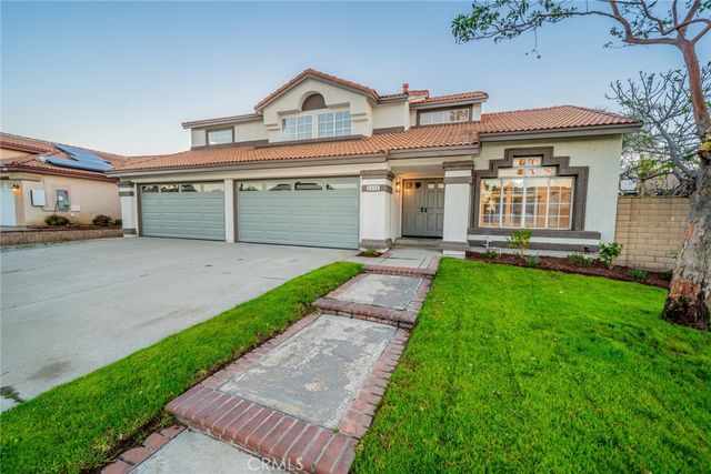 2674 La Morada, Rialto, CA 92377